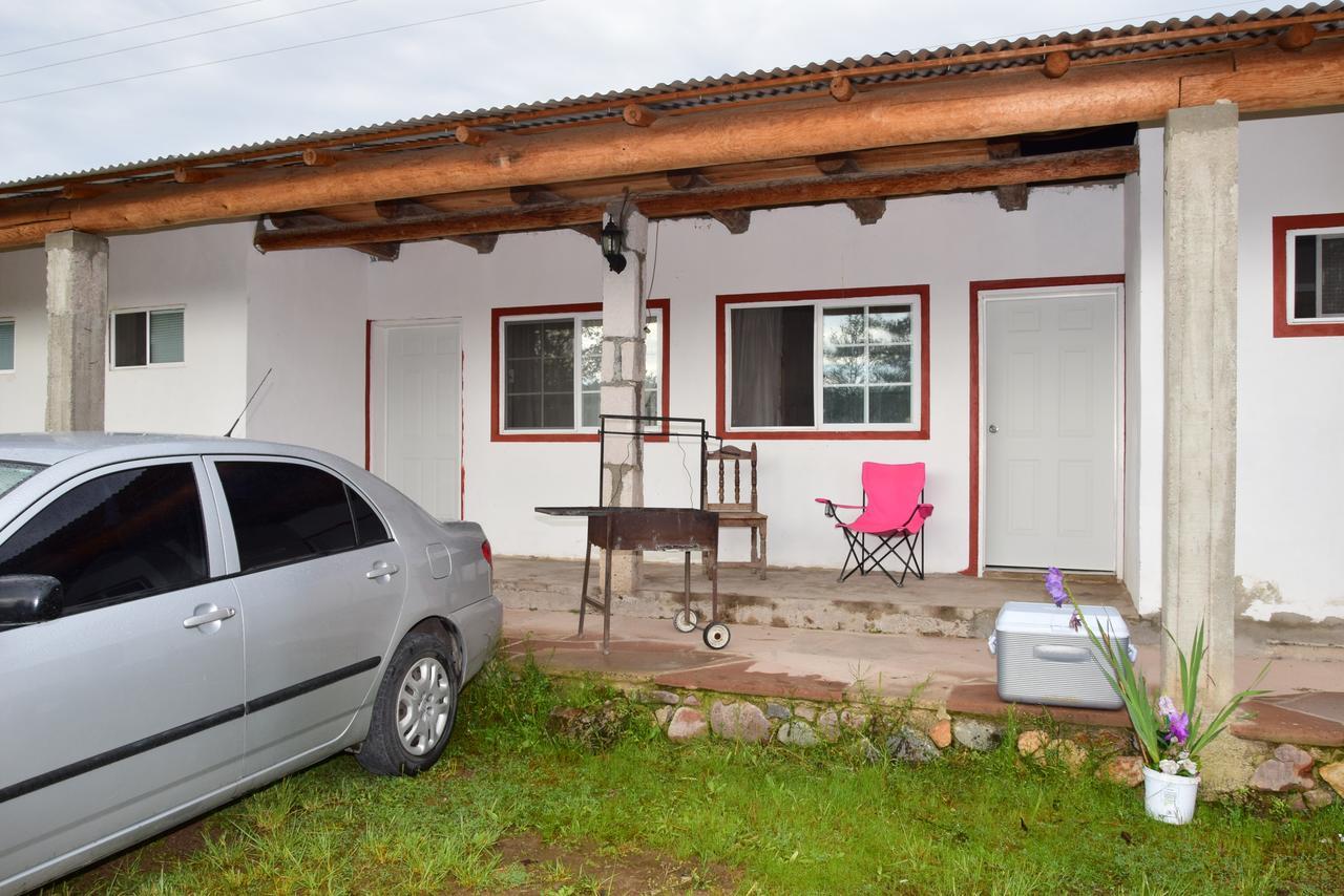 Cabanas Los Portales Barrancas Del Cobre Areponapuchi Екстер'єр фото